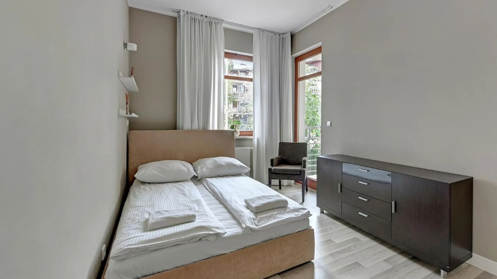 Grand Apartments - Neptun Park.