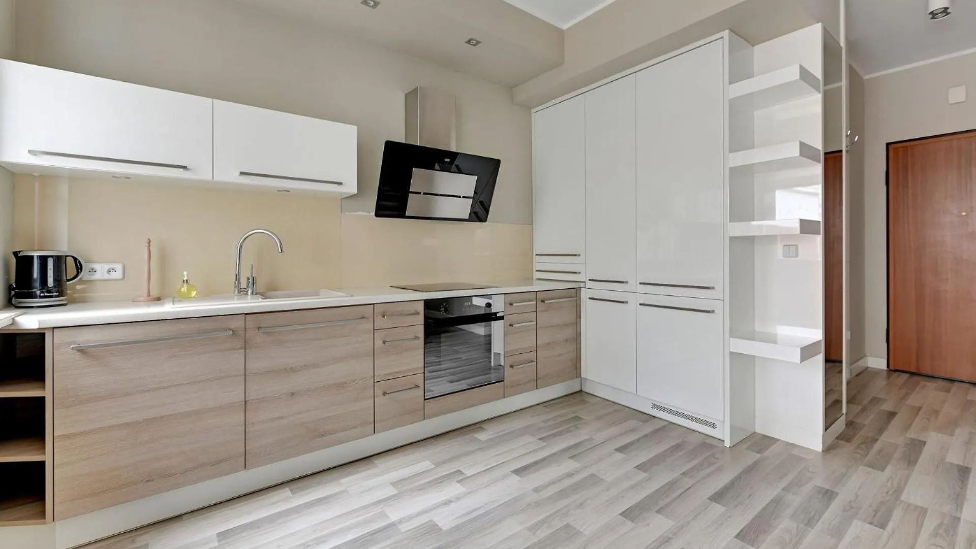 Grand Apartments - Neptun Park. غدانسك